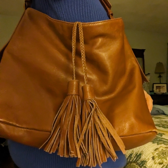 Margot Hobo bucket handbag - Picture 7 of 10